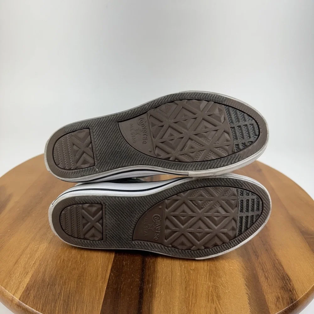 Converse size 13